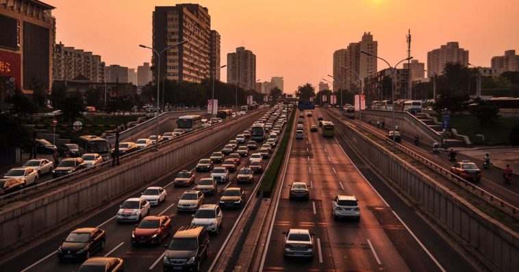 miasto korek drogowy