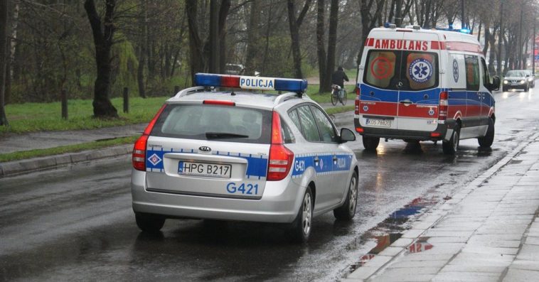 trzeci sygnał policja pogotowie ratunkowe