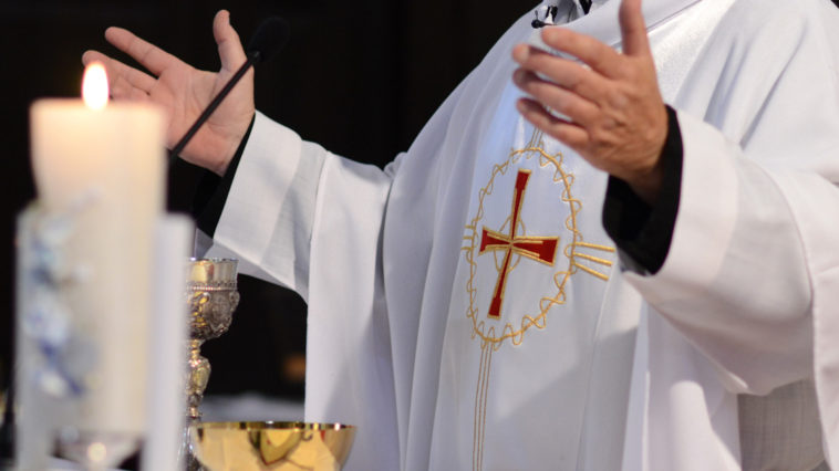 koronawirus to kara boża epidemia ksiądz