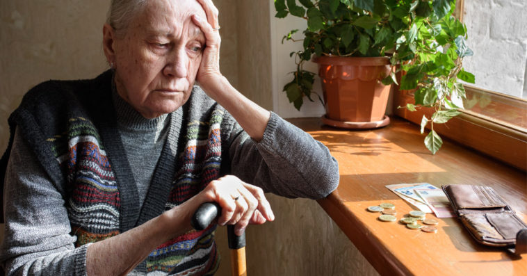 głodowe emerytury stażowe andrzej duda niskie świadczenia zus