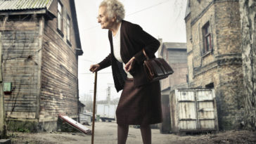 bon turystyczny emeryci renciści czy przysługuje komu turystyka 500 plus