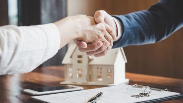 pośrednik nieruchomości kim jest czym się zajmuje kredyt hipoteczny wynajem mieszkania hipoteka