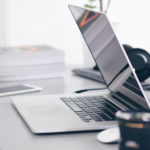 jak dobrze zaplanować aranżację biura wnętrze biurko krzesła