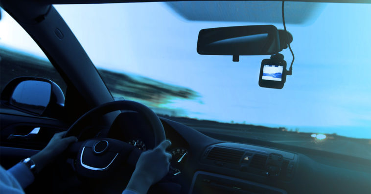 wideorejestratory samochodowe ranking kamera cofania mio jaką kupić