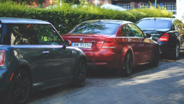 wyższe mandaty za parkowanie akcyza na stare samochody dzień bez samochodu