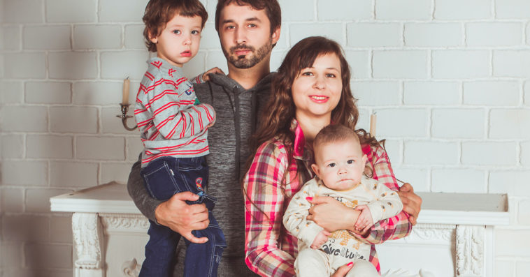 młodzi wracają do rodziców długi bik biuro informacji kredytowej zaległości epidemia koronawirusa