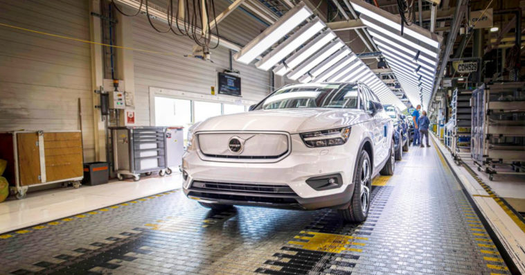 volvo xc40 recharge cena wyposażenie otomoto olx