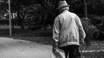 seniorzy szczepienia narodowy plan szczepień ministerstwo zdrowia dla seniorów 2021 dwie dawki