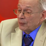 prof. Włodzimierz Gut powrót do normalności wirusolog ujawnia szczepienia astra zeneca pfizer