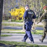 powrót do szkół luzowanie obostrzeń majówka 2021 koronawirus harmonogram pełna lista otwarcie gospodarki restauracje galerie handlowe