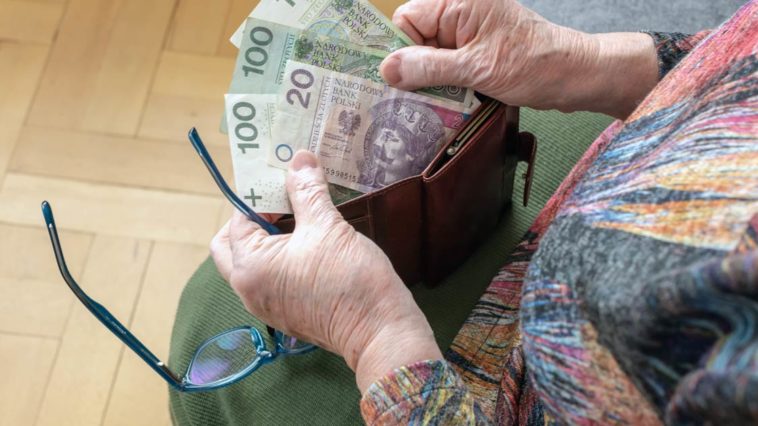 stagflacja emerytura bez podatku nie do ręki bezgotówkowo poczta polska zus tylko na konto