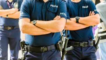 nie chcę się zaszczepić co mi grozi przymusowe szczepienia w Polsce roczniki policja