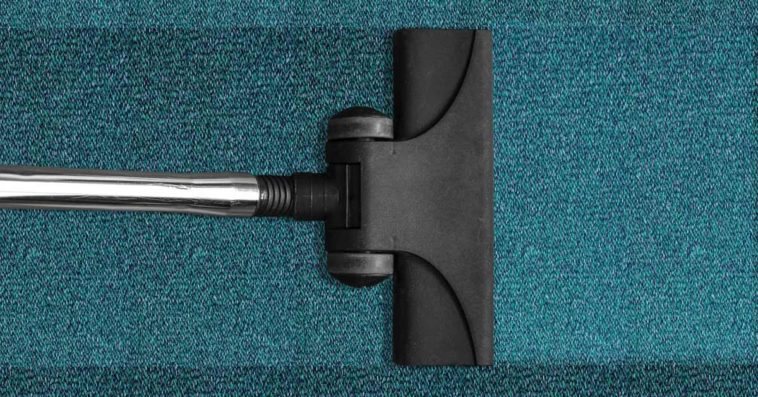 sprzątanie dezynfekcja pomieszczeń covid-19 koronawirus procedura