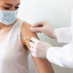 astrazeneca druga dawka szczepienia wstrzymane opinie ulotka skuteczność