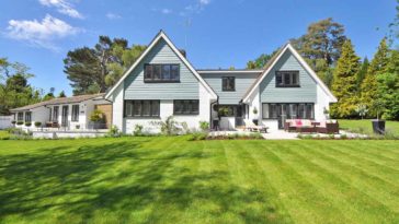 jak zadbać o trawnik porady w ogrodzie