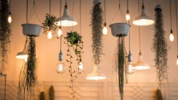 rodzaje lamp lampy oświetlenie mieszkanie jakie kupić