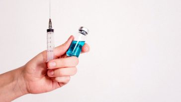 sinovax szczepionki skuteczność jak długo działa szczepionka pfizer moderna johnson