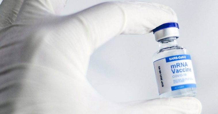 szczepionka mrna co to jest bezpieczeństwo pfizer moderna