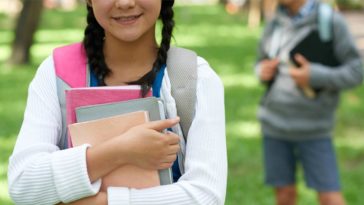 wyprawka szkolna 300 plus dobry start sposoby na tańszą wyprawkę