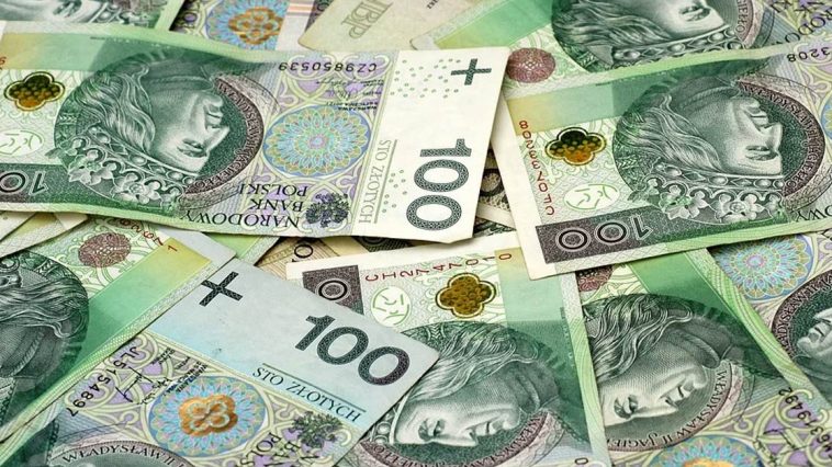 pensja minimalna 2022 ile netto polski ład podwyżka wynagrodzenie minimalne