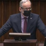 zmiany w obostrzeniach niedzielski maseczki kwarantanna