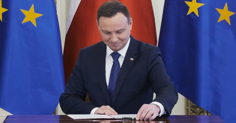 duda lex tvn podpis ustawa weto