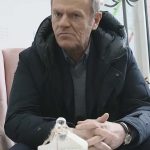 donald tusk hulajnoga przepisy pod prąd
