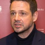 trzaskowski pensja podwyżka 20 stycznia sesja rady