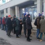 kolejki do bankomatów brak pieniędzy moskwa