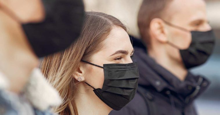 koronawirus lato 2022