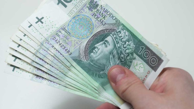 kiedy przejść na emeryturę aby otrzymać waloryzację