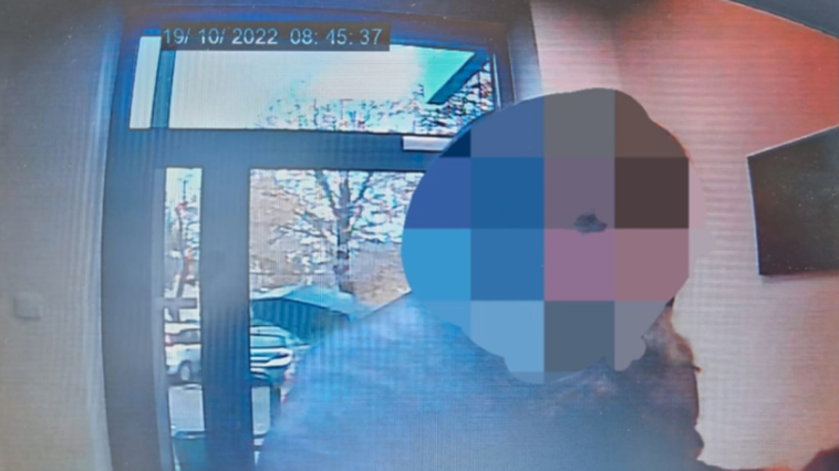 bankomat zabrał kartę