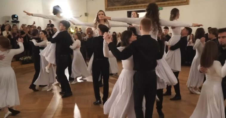 nagranie ze studniówki w olsztynie