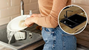 zlewozmywak podwieszany z ociekaczem