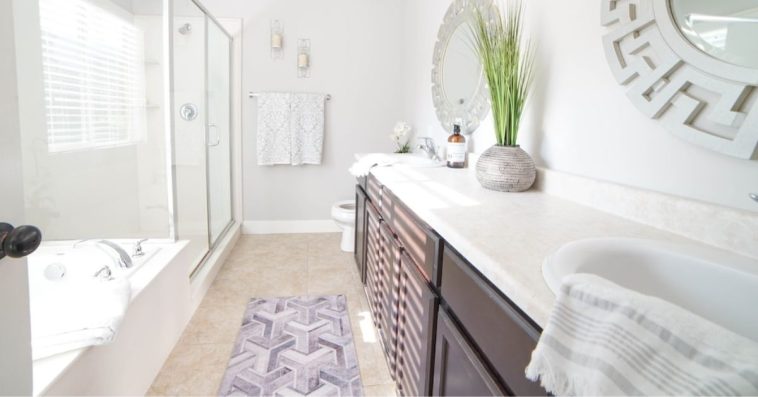 dywaniki łazienkowe nowoczesne komplety