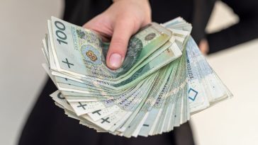 dodatek aktywizacyjny jak długo przysługuje