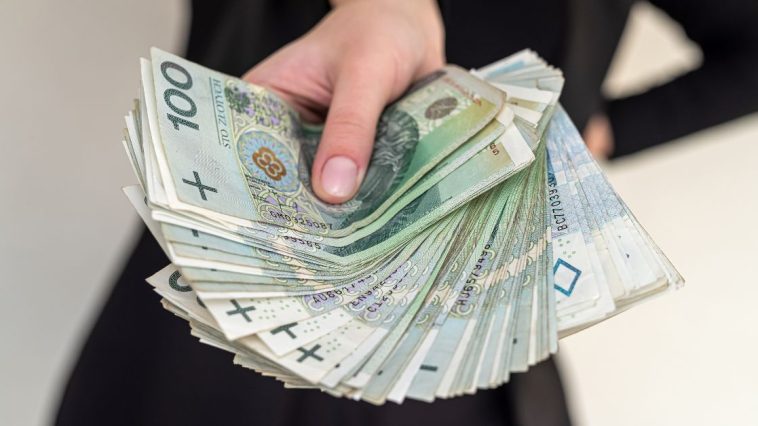 dodatek aktywizacyjny jak długo przysługuje