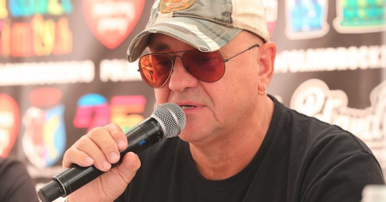 ile owsiak zarabia na wosp zarobki owsiaka