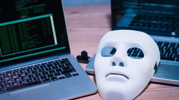 jak rozpoznać fałszywe strony internetowe