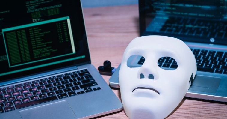 jak rozpoznać fałszywe strony internetowe