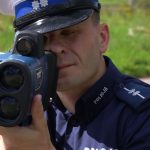 niezatrzymanie się do kontroli