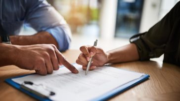 umowa zlecenie 2023 stawka netto na godzinę