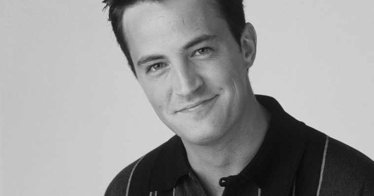 przyjaciele matthew perry 2023 śmierć