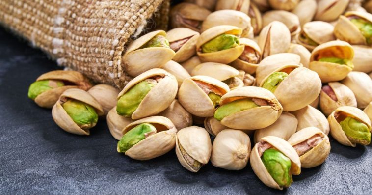 jak rosną pistacje i gdzie