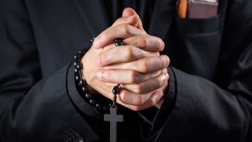 dąbrowa górnicza ksieza nagranie