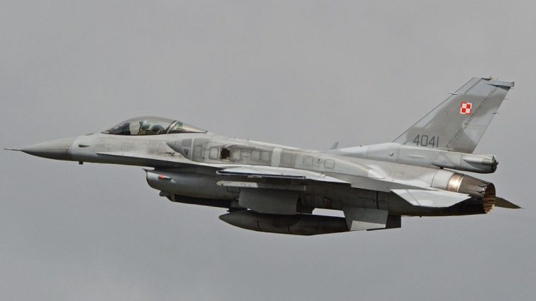 f16 polska