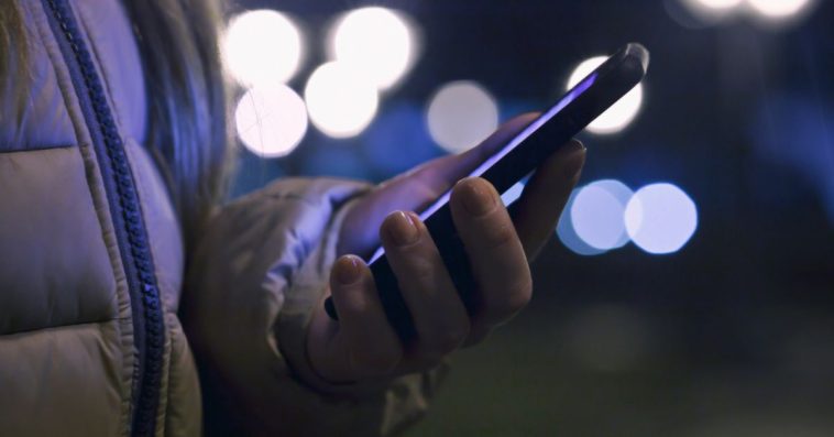 jak sprawdzić podsłuch w telefonie