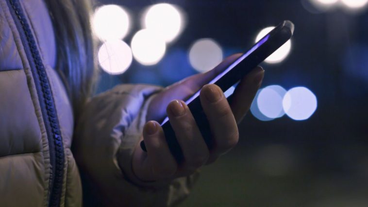 jak sprawdzić podsłuch w telefonie