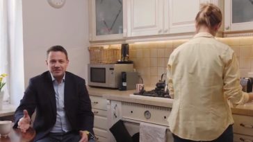 trzaskowski-zyczenia-wielkanoc-wpadka