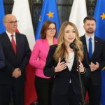 1000 zł dodatku dla pomocy społecznej